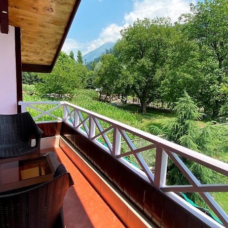 Six Seasons Pahalgam Pahalgām 外观 照片