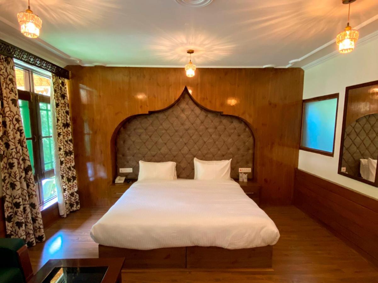 Six Seasons Pahalgam Pahalgām 外观 照片